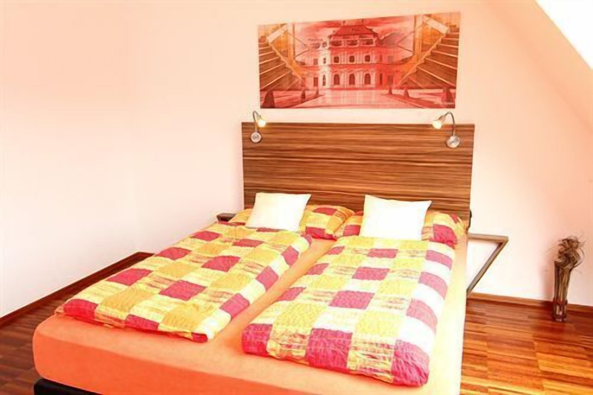Royal Living Apartments Viena Exterior foto